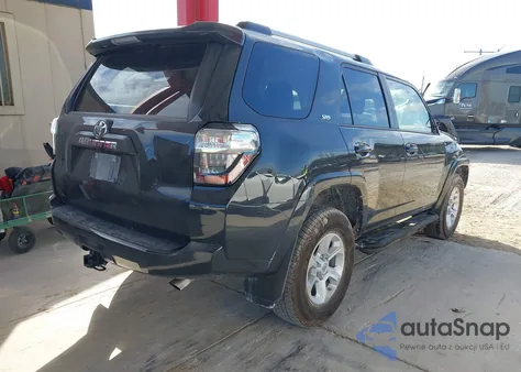 2024 Toyota 4Runner Sr5 z USA, uszkodzony, nr VIN JTEMU5JR8R6230164